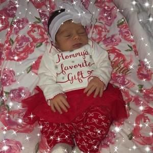 Meet your Posher, Lina maria